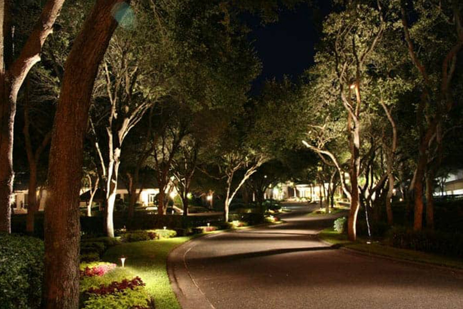 Парковете трябва да са добре осветени