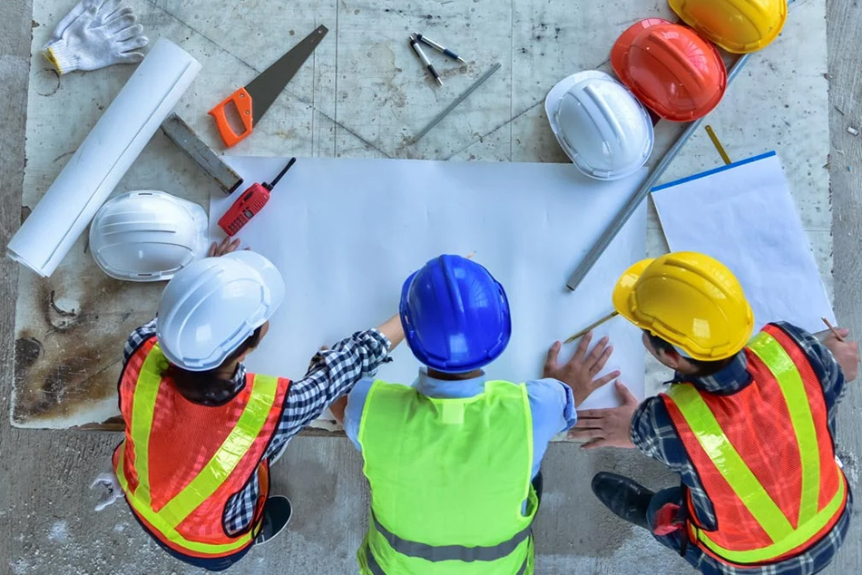 Компанията осъществява постоянен контрол